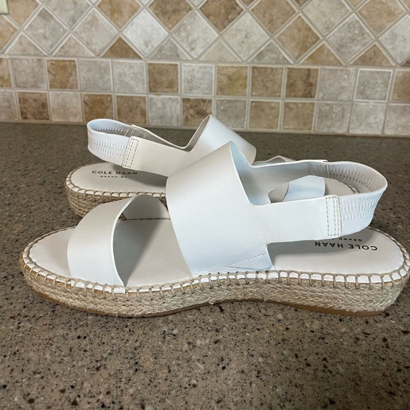 Cole Haan Women’s Cloud Feel Espadrilles White Sandals Size 9.5 - Picture 6 of 9